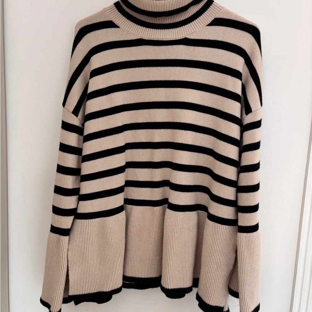 Black and Cream Striped Sweater - Picture 3 of 7